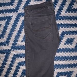 Women's Abercrombie and Fitch Grey Jeans (size 24)